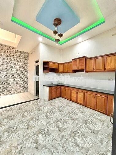 Nhà đẹp Hẻm 12m thông 303/ TÂN SƠN NHÌ 4x18m 4 Tấm