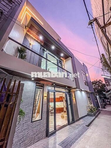 NHÀ LẦU 3 PN FULL NỘI THẤT HẺM 102 ĐƯỜNG LÊ ANH XUÂN