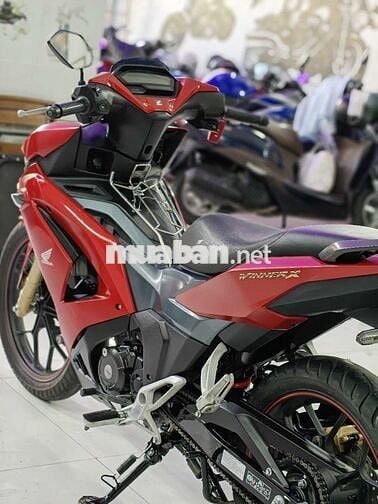Winner V3 bs 62 đk 2022 xe đẹp còn ủy quyền bao ký
