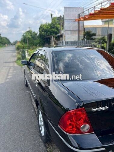 Ford Laser 2005 Lxi 1.6 MT - 200000 km