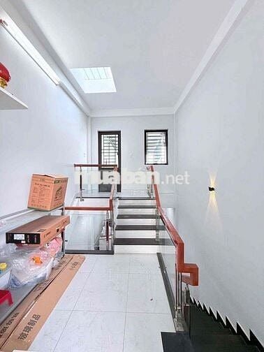 Nhà 3 Tầng Mặt Tiền Nguyễn Phước Nguyên , Thanh Khê