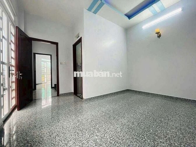 nhà chính chủ cần bán, mặt tiền thới an 35