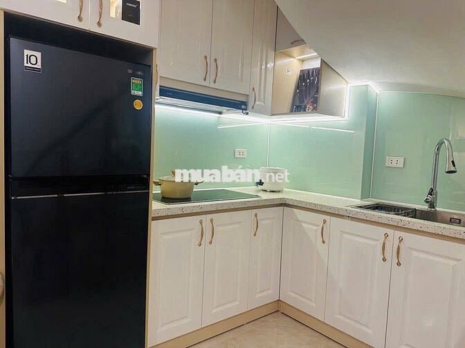 cần bán NHÀ đổi sang chung cư - 20.2 tỷ- 215m2 - có dòng tiền
