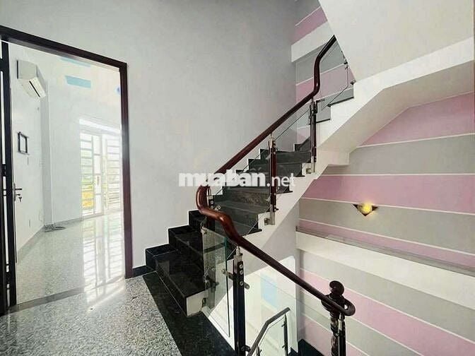 nhà chính chủ cần bán, mặt tiền thới an 35