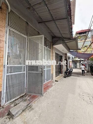 cần bán NHÀ đổi sang chung cư - 20.2 tỷ- 215m2 - có dòng tiền