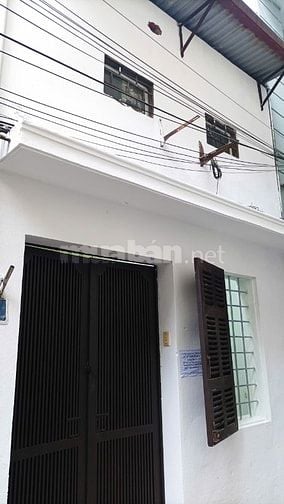 Cho thuê nhà riêng 2 tầng, có gác lửng tại Vương Thừa Vũ, Hà Nội