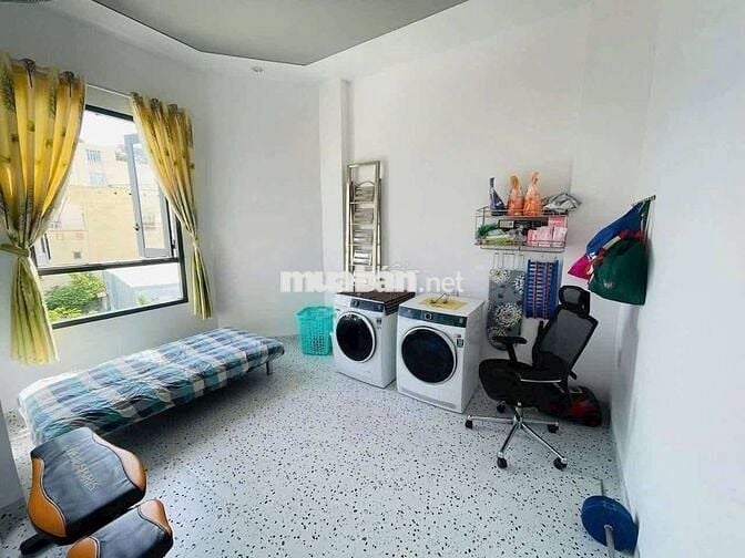 Chủ cần Bán gấp nhà đẹp căn góc mới p4