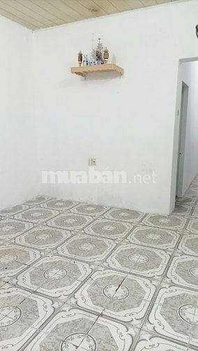 Cho thuê nhà riêng 2 tầng, có gác lửng tại Vương Thừa Vũ, Hà Nội