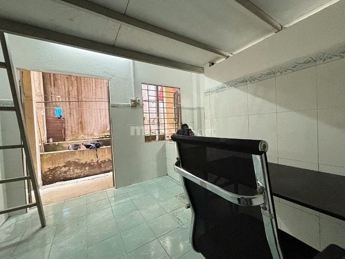 50 PHÒNG MỚI XÂY MÁY LẠNH 2TR. 