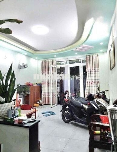 Nhà Đẹp(5x17m) Mã Lò 2Lầu+Sân Thượng 5PN 5VS Hẻm Xe Tải