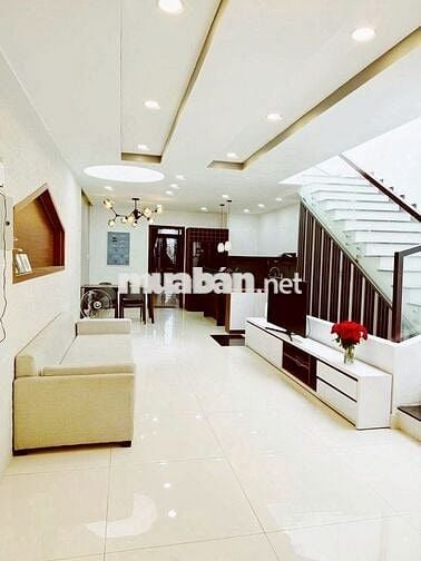CHO THUÊ NHÀ Ở KINH DOANH 4 PN MẶT ĐƯỜNG CHÍNH KHU VCN PHƯỚC LONG