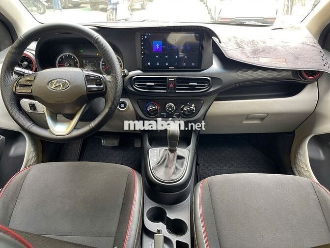 Hyundai Grand i10 2022