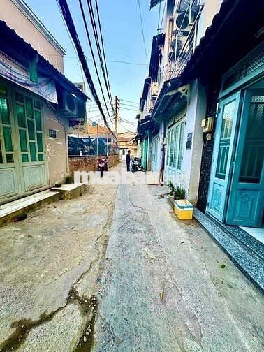 BÁN NHÀ 2 MẶT TIỀN – 2 TẦNG – HẺM Ô TÔ – CHỈ 5 TỶ - DT 4 x 15