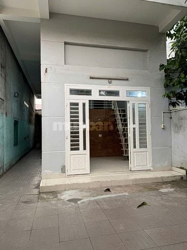 Nhà HXT ngay Hoàng Diệu 2, 1T1L 4pn 3wc. Ở gia đình + nhóm sv nữ