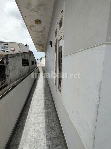 Nhà HXT ngay Hoàng Diệu 2, 1T1L 4pn 3wc. Ở gia đình + nhóm sv nữ