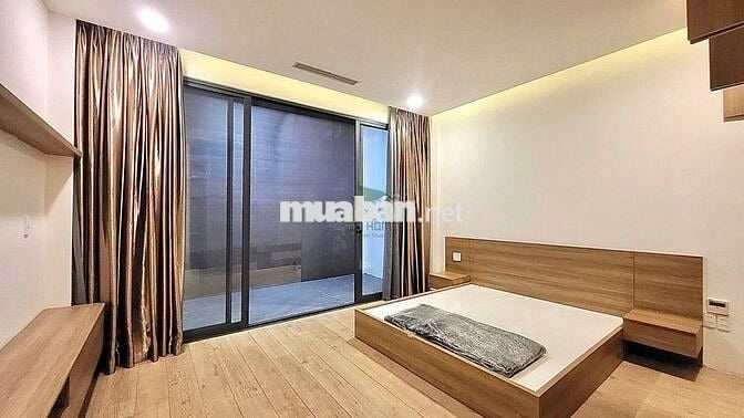 CHO THUÊ NHÀ KINH DOANH 3 PHÒNG NGỦ SIÊU RỘNG MẶT ĐƯỜNG LÊ HỒNG PHONG