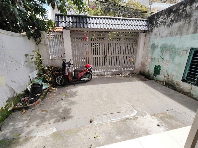 Nhà HXT ngay Hoàng Diệu 2, 1T1L 4pn 3wc. Ở gia đình + nhóm sv nữ