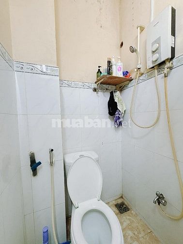 Chính chủ bán gấp nhà Đoàn Văn Bơ, Quận 4. Giá chỉ 4tỷ9