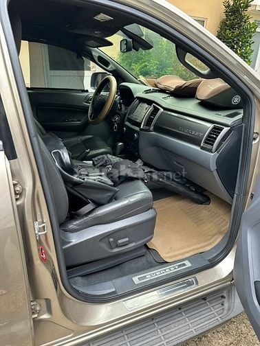 Xe ford everest titanium 2.2L 4x2