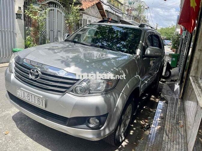 Toyota Fortuner 2013 2.7V 4x2 AT - 10000 km