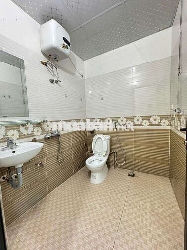 NHÀ ĐẸP PHỐ BÀ TRIỆU, CHỢ HÀ ĐÔNG, ÔTÔ GẦN, NỘI THẤT ĐẸP, Ở NGAY