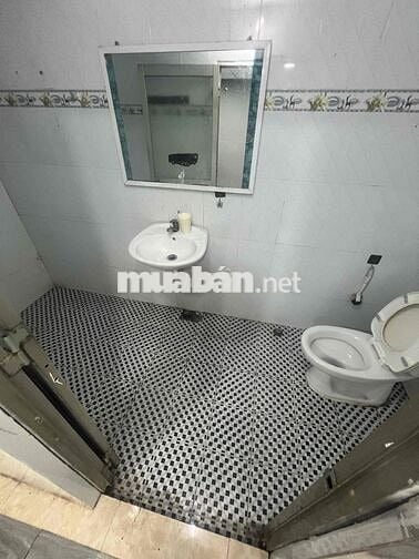 CHO THUÊ NHÀ 7X12M ĐÚC LỬNG 2/3 NHÀ 3PN 2WC