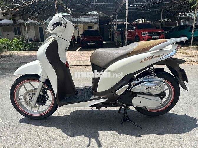 HONDA SHMODE 2015