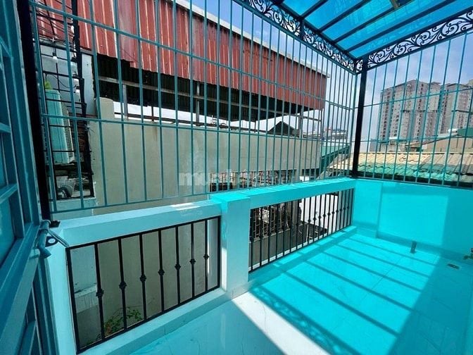 Nhà phố khương trung dt 30m rất hiếm còn xót lại,giá hợp lí 