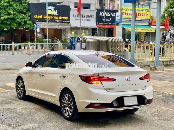 Hyundai Elantra 2.0 Đặc Biệt 2021