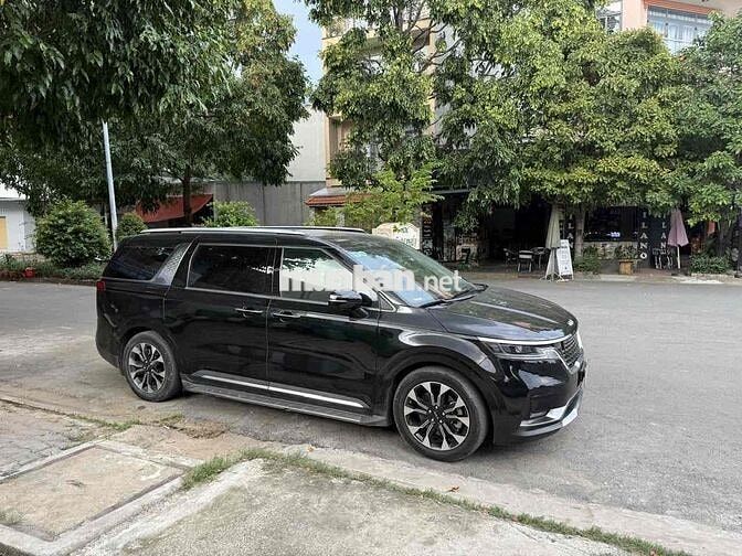 Kia Carnival 2022 Luxury 2.2D - 55000 km
