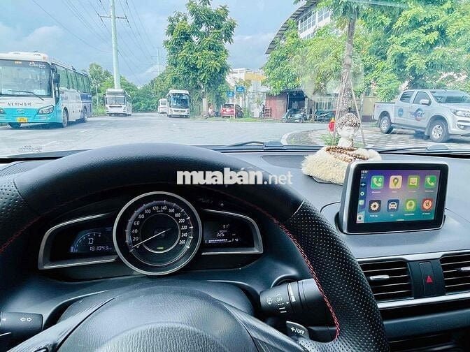 Mazda 3 2015 1.5 AT Sedan - 181043 km