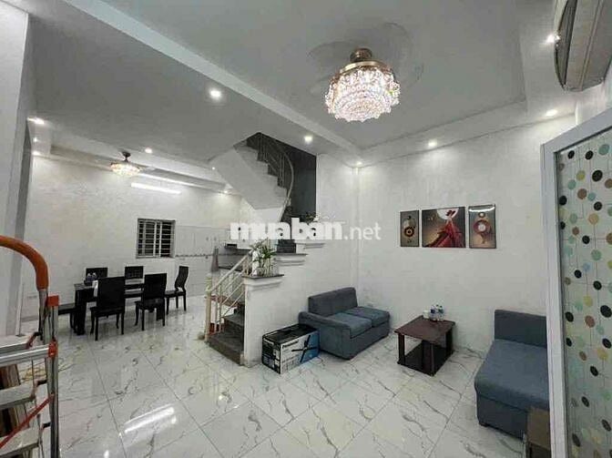 NHÀ PHỐ BẠCH MAI - THÔNG HỒ VÕ THỊ SÁU - GẦN PHỐ - GẦN Ô TÔ - LÔ GÓC -