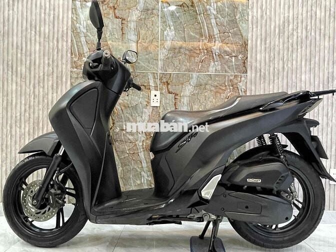 - Honda SH 150i CBS ! 2017 . ĐK 9/2017 .Bstp    !