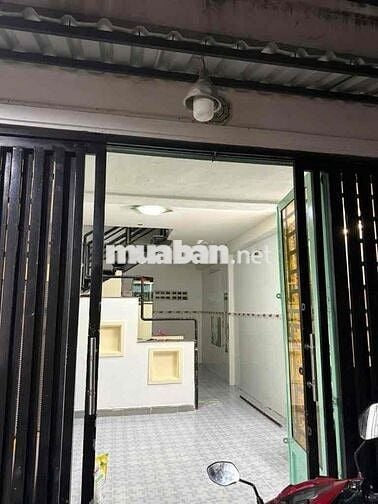 Bán nhà Quang Trung, 45m2, 2 Tầng, 2PN, hẻm ÔTÔ nhựa 4m, nhà đẹp , TL