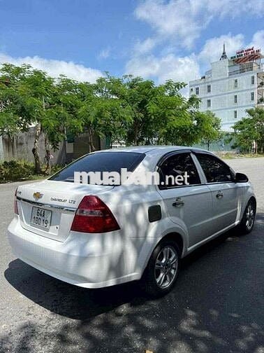 Chevrolet Aveo 2014 LTZ 1.5 AT - 98000 km