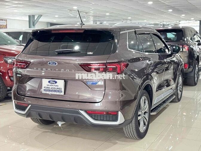 Thanh lý xe lái thử đại lý Ford Territory X 2024