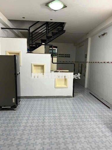 Bán nhà Quang Trung, 45m2, 2 Tầng, 2PN, hẻm ÔTÔ nhựa 4m, nhà đẹp , TL