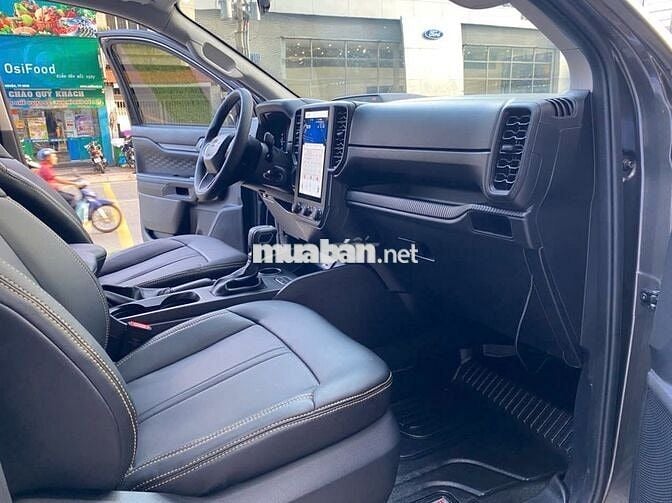 Ford Ranger 2025 XLS 2.0L 4x2 AT - 8300 km