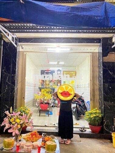 🌻Bán nhanh căn nhà nhỏ ngay vị trí đẹp, Bà Điểm Hóc Môn 845tr Sổ Riêng