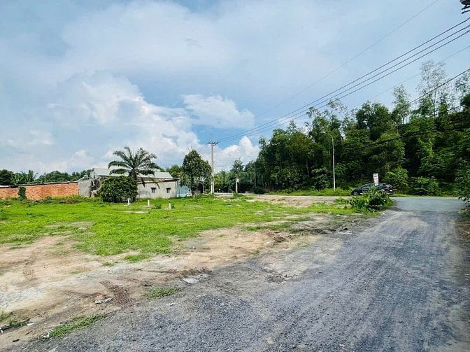 Bán đất 2 mặt tiền đường Nguyễn Văn Khạ,Tân An Hội, Giá: 780tr, 441m2
