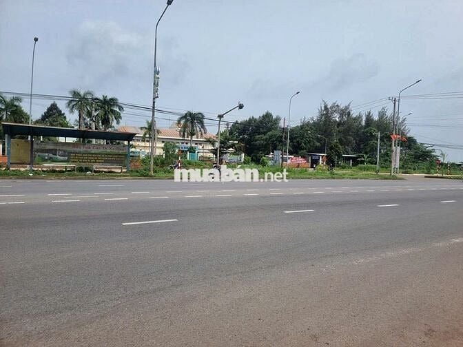 12 nềm Fo thuộc xã Dầu Giây với diện tích 170m2