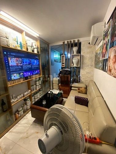 Bán nhà mặt phố cổ Trần Nhân Tông view Cv, kinh doanh vô địch.