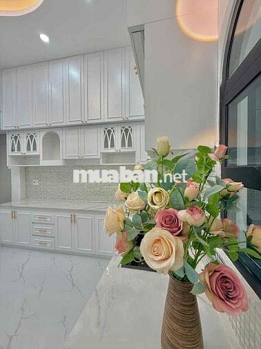 Nhà phường 5 Mỹ Tho  đường Phạm Thanh .3 phòng ngủ