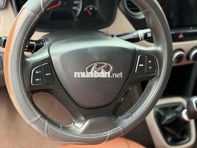 Hyundai Grand i10 2018 Sedan 1.2 MT - 123456 km