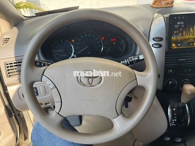 Toyota Sienna 2007  - 99999 km