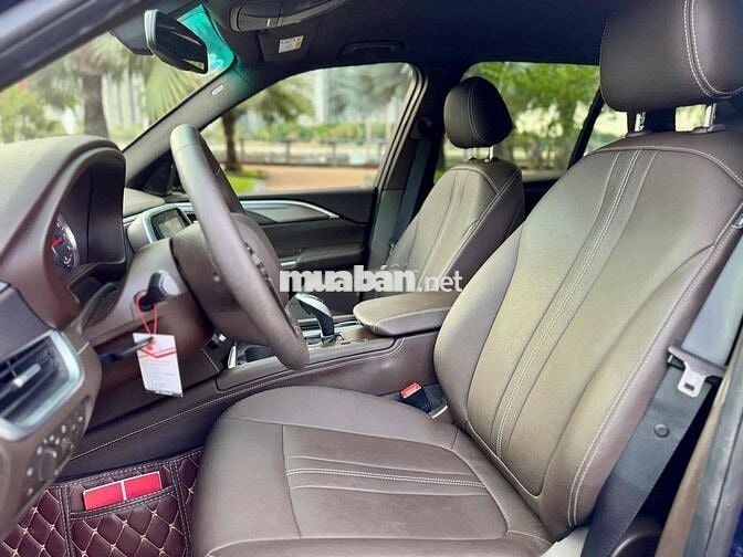 Vinfast Lux SA Plus 2019 - 22.000km
