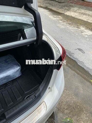 Mazda 3 2018 1.5 AT Sedan - 150000 km