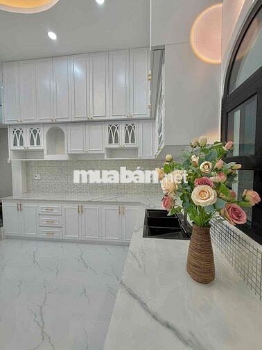 Nhà phường 5 Mỹ Tho  đường Phạm Thanh .3 phòng ngủ