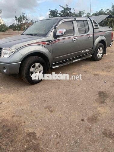 Nissan Navara 2012 2.5 MT - 333333 km