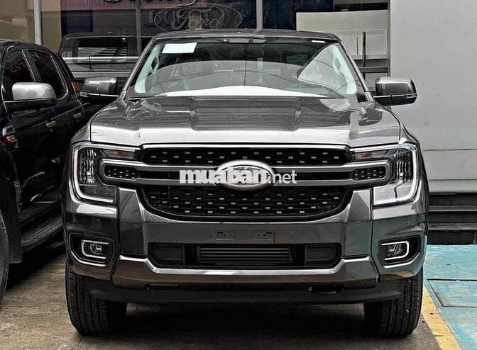 Ford Ranger siêu ưu đãi giảm giá sở hữu chỉ 2xx